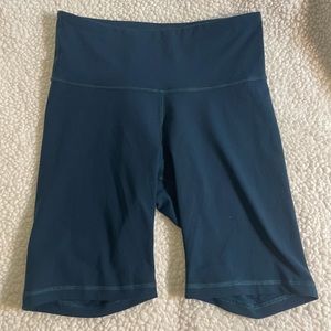Old Navy athletic bicycle shorts